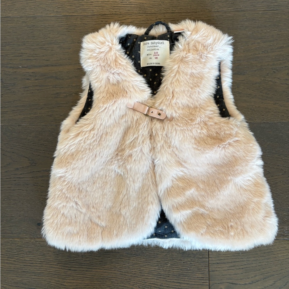 Zara girls pink plush vest sz 3T NWT retail $89